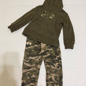 Under Armour Olive Hoodie with Camo Jogger Set